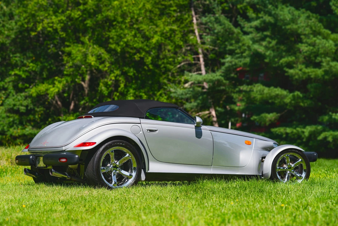 2001 Plymouth Prowler - Image 29 of 31