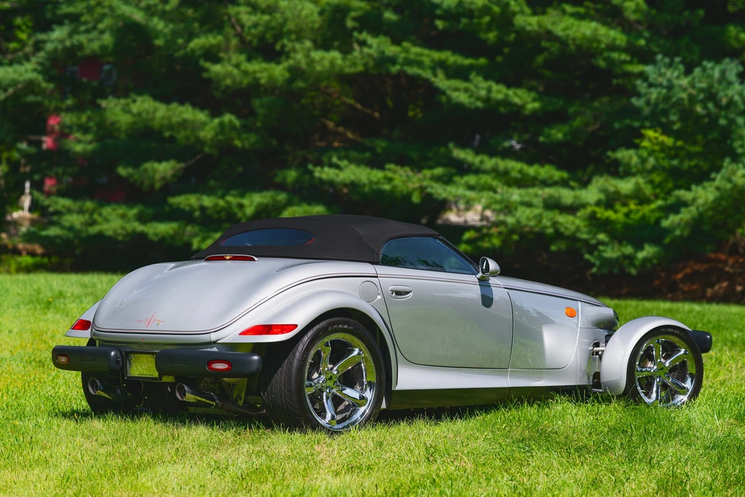 2001 Plymouth Prowler - Image 30 of 31