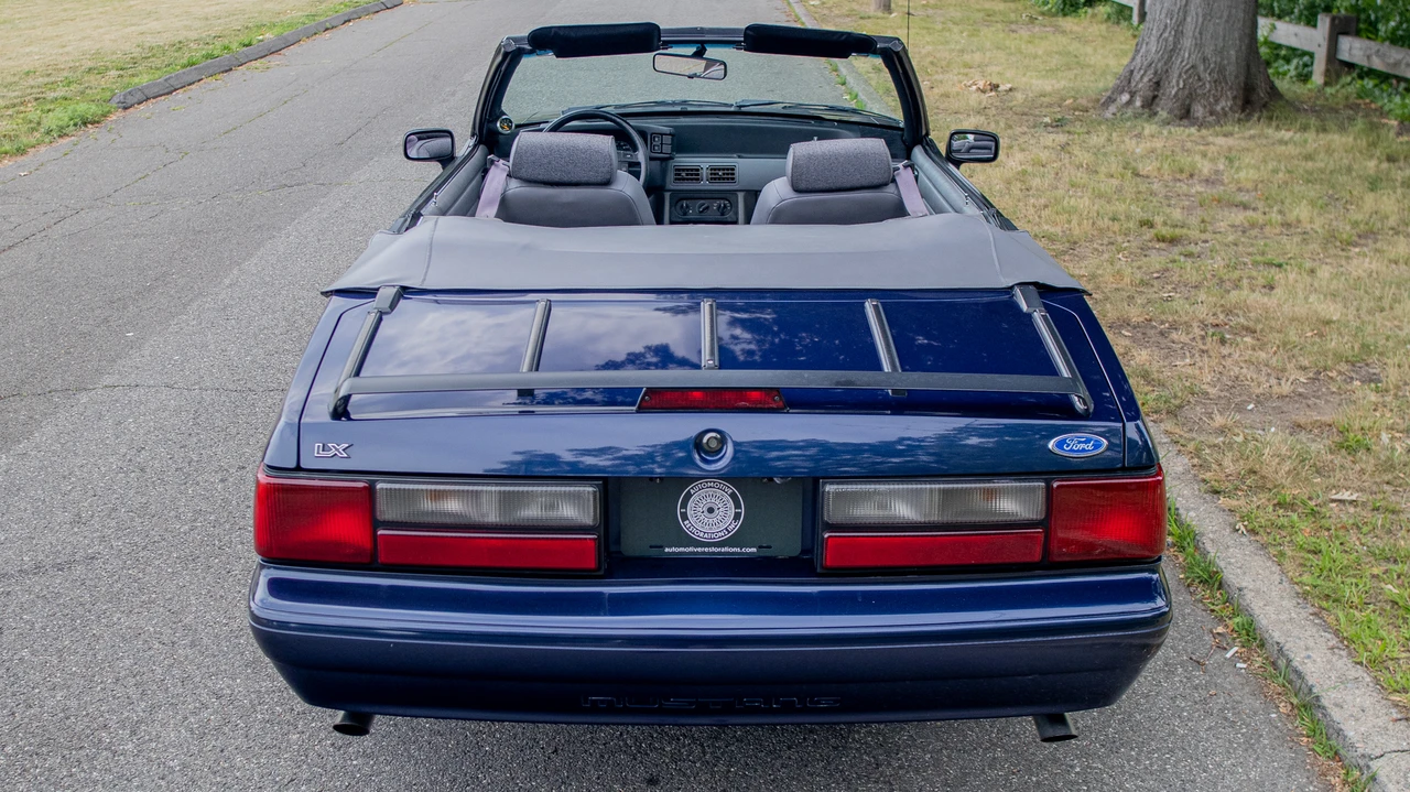 1993 Ford Mustang 3rd Gen - Image 25 of 31