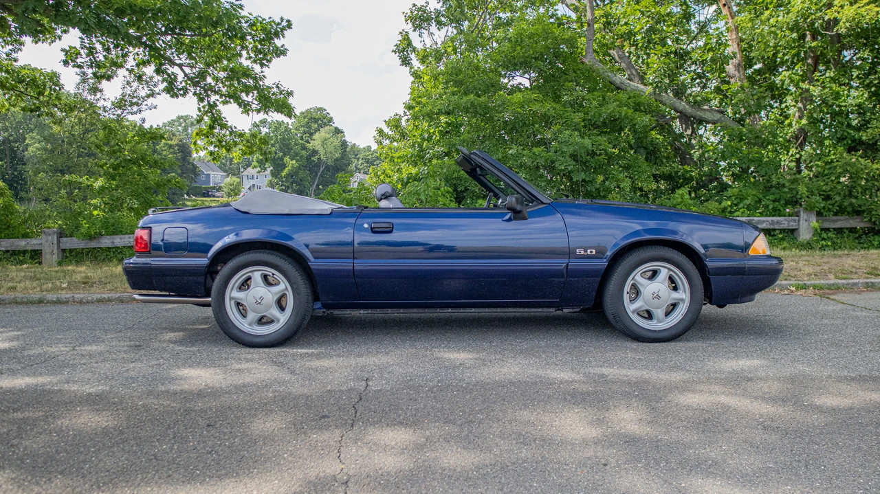 1993 Ford Mustang 3rd Gen - Image 20 of 31