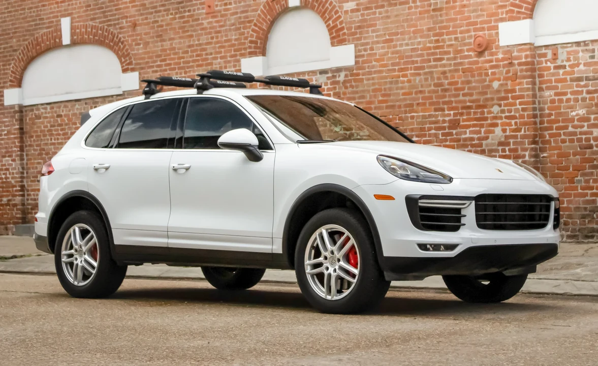 2016 Porsche 958 Cayenne Turbo - Image 17 of 31