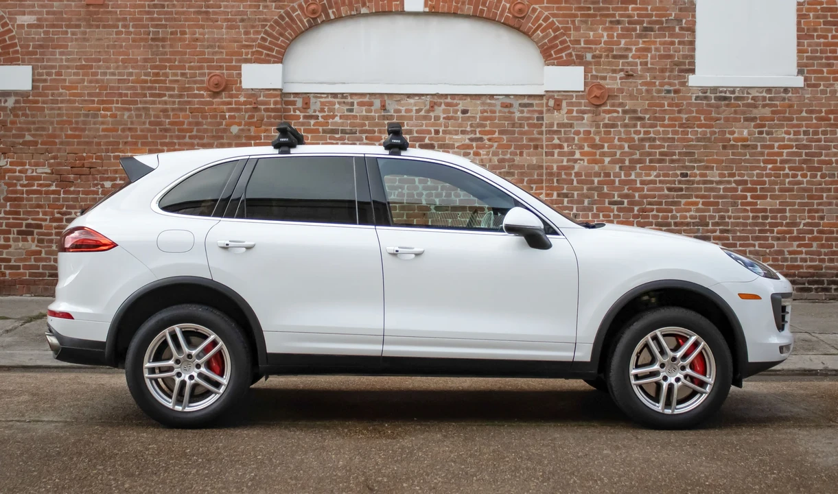 2016 Porsche 958 Cayenne Turbo - Image 15 of 31