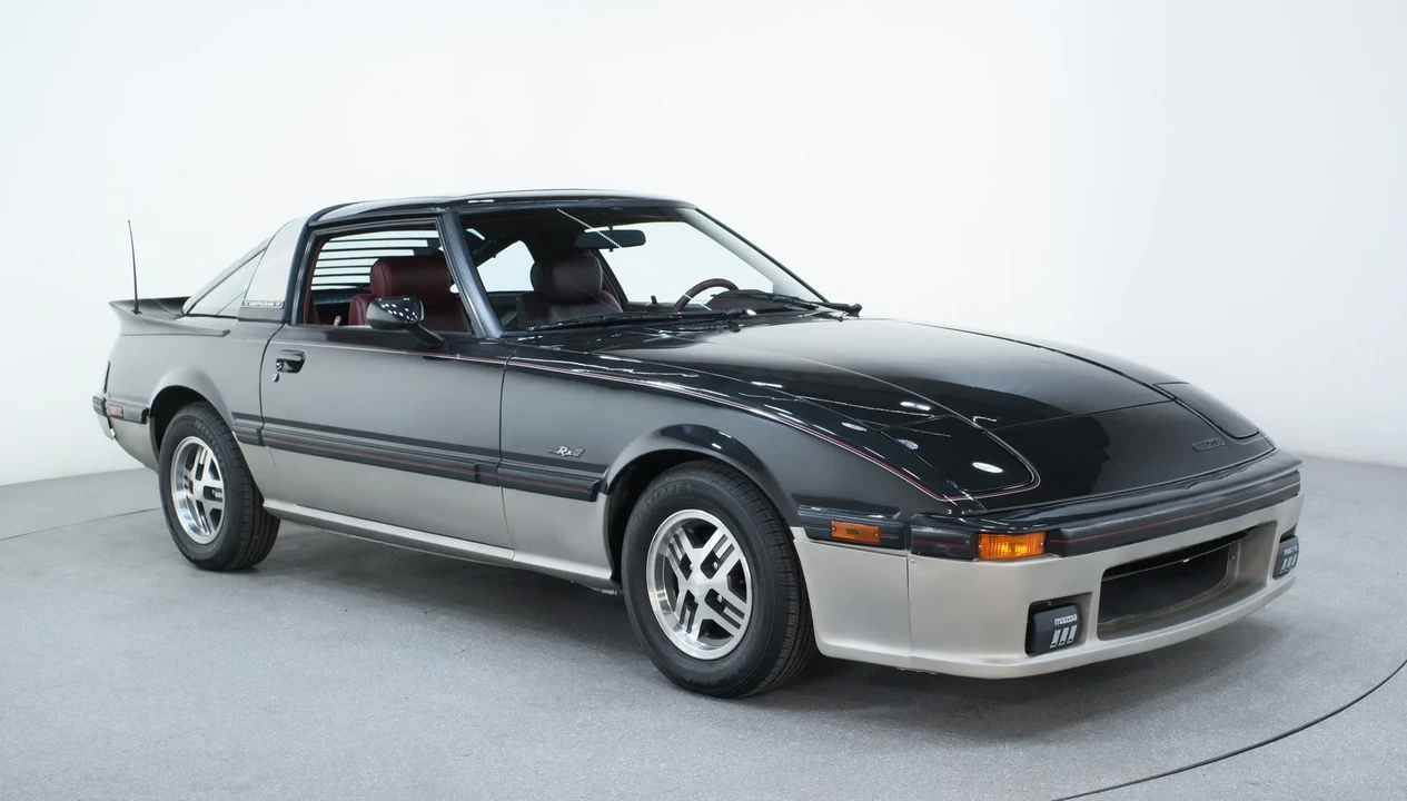1984 Mazda RX-7 SA & FB - Image 9 of 31