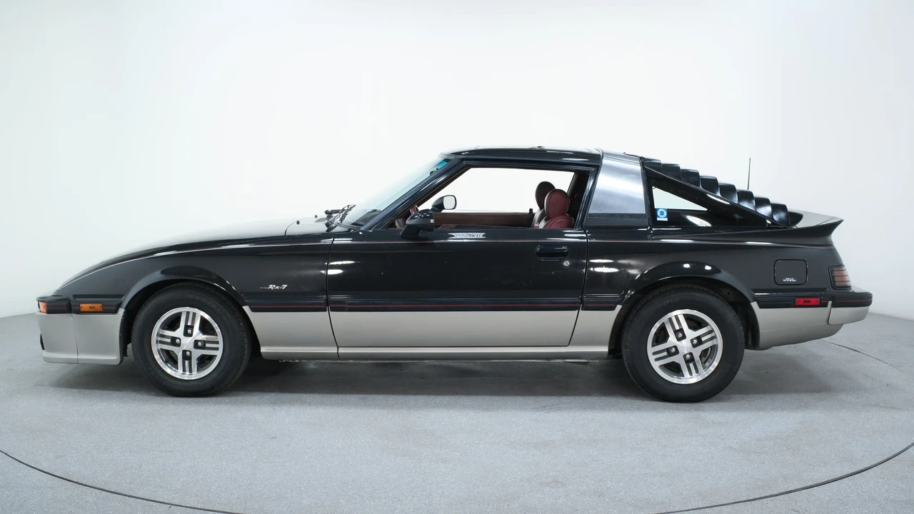 1984 Mazda RX-7 SA & FB - Image 4 of 31