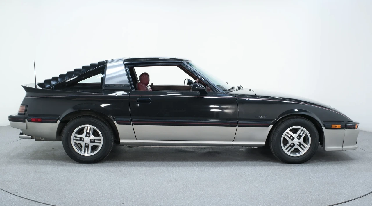 1984 Mazda RX-7 SA & FB - Image 8 of 31