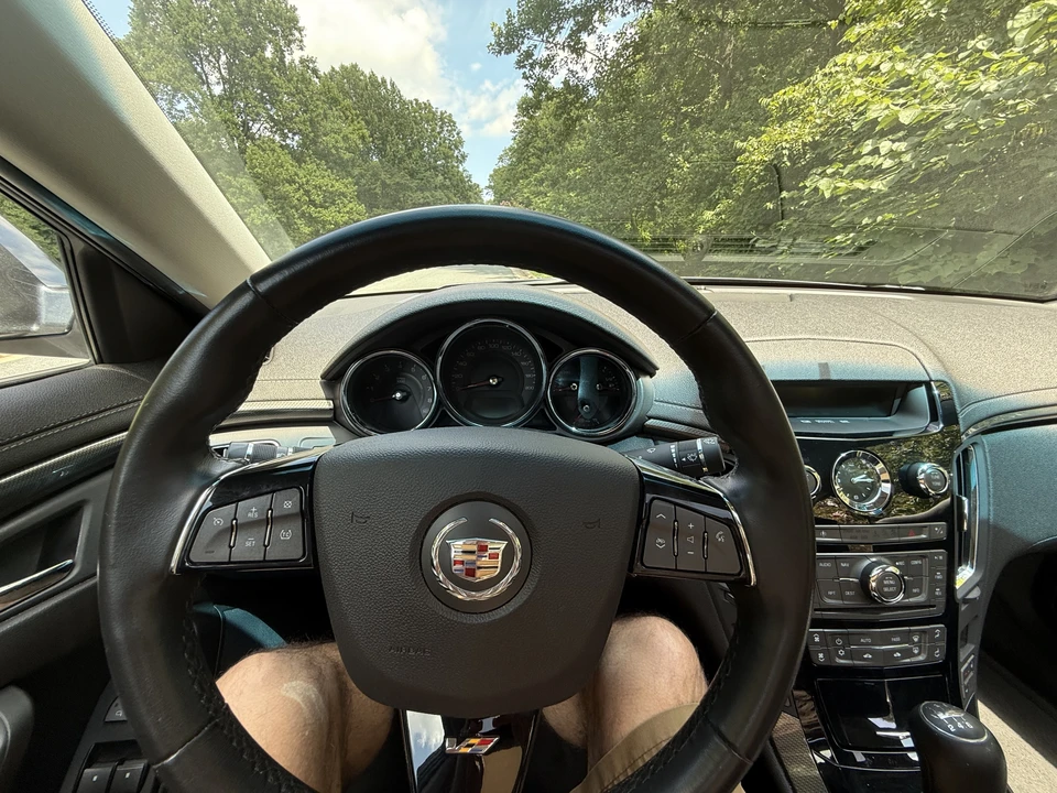 2011 Cadillac CTS-V 2nd Gen - Image 24 of 31