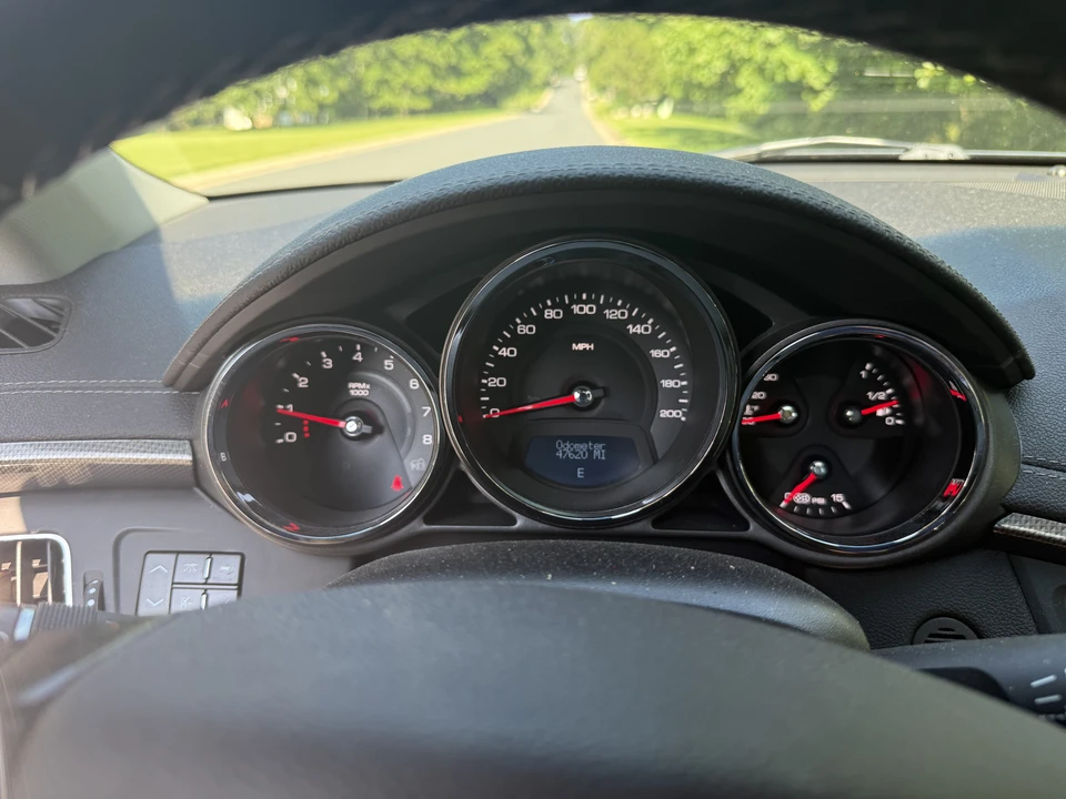 2011 Cadillac CTS-V 2nd Gen - Image 25 of 31