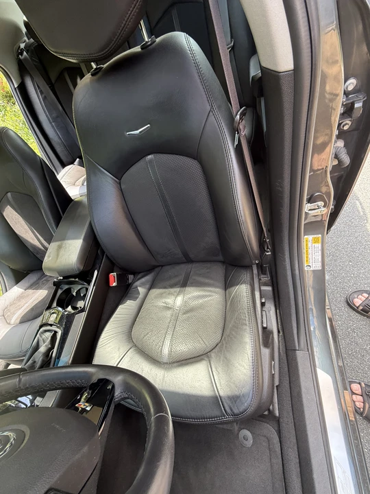 2011 Cadillac CTS-V 2nd Gen - Image 19 of 31