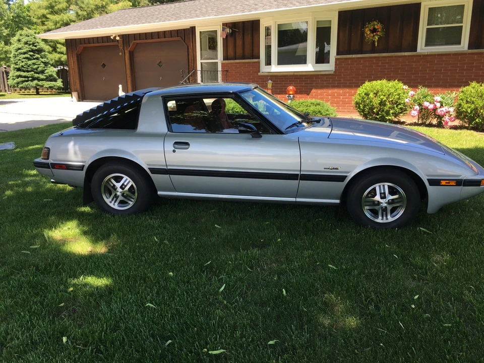 1985 Mazda RX-7 SA & FB - Image 21 of 31