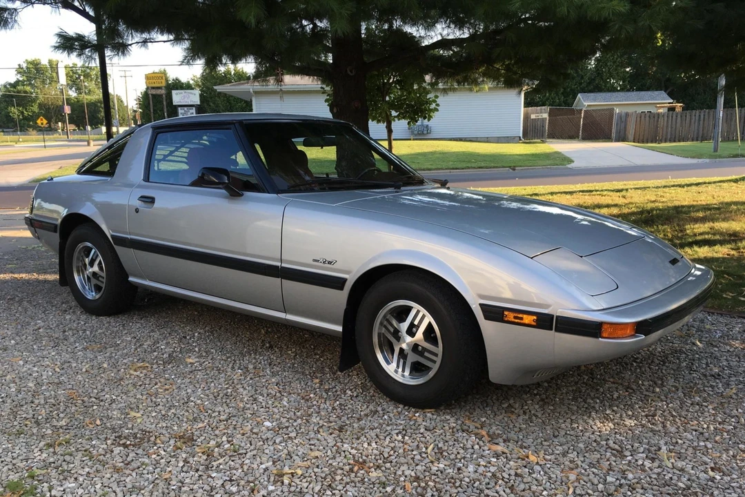 1985 Mazda RX-7 SA & FB - Image 23 of 31