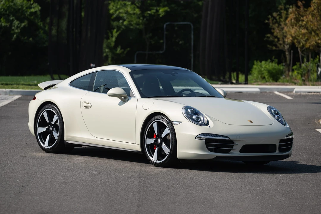 2014 Porsche 991 Carrera - Image 25 of 31