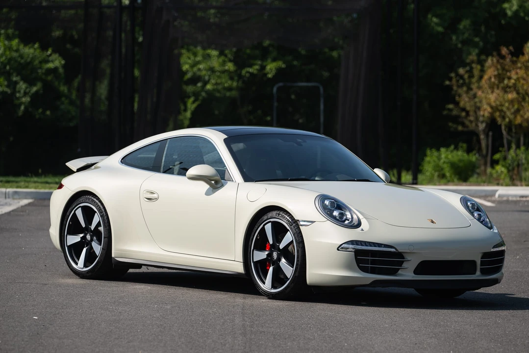 2014 Porsche 991 Carrera - Image 24 of 31