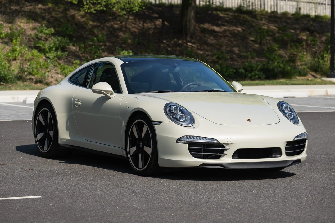 2014 Porsche 991 Carrera - Image 29 of 31