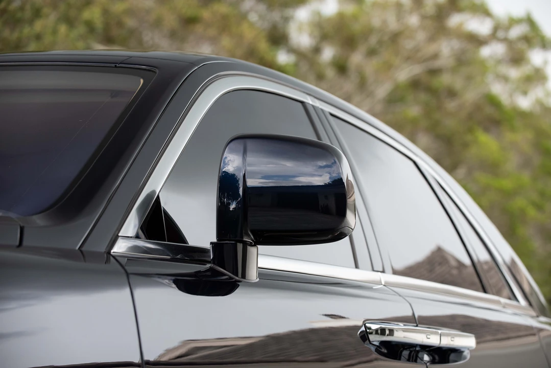 2011 Rolls-Royce Ghost 1st Gen - Image 14 of 31