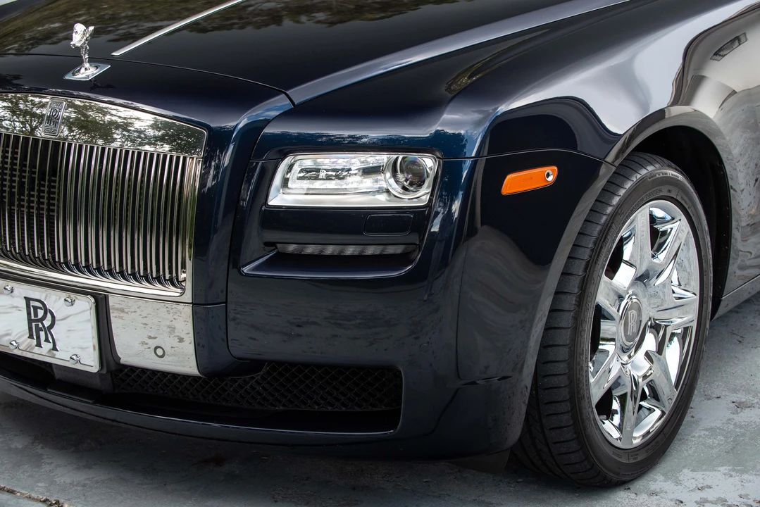 2011 Rolls-Royce Ghost 1st Gen - Image 16 of 31