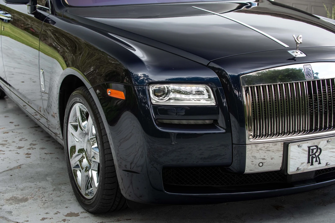 2011 Rolls-Royce Ghost 1st Gen - Image 17 of 31