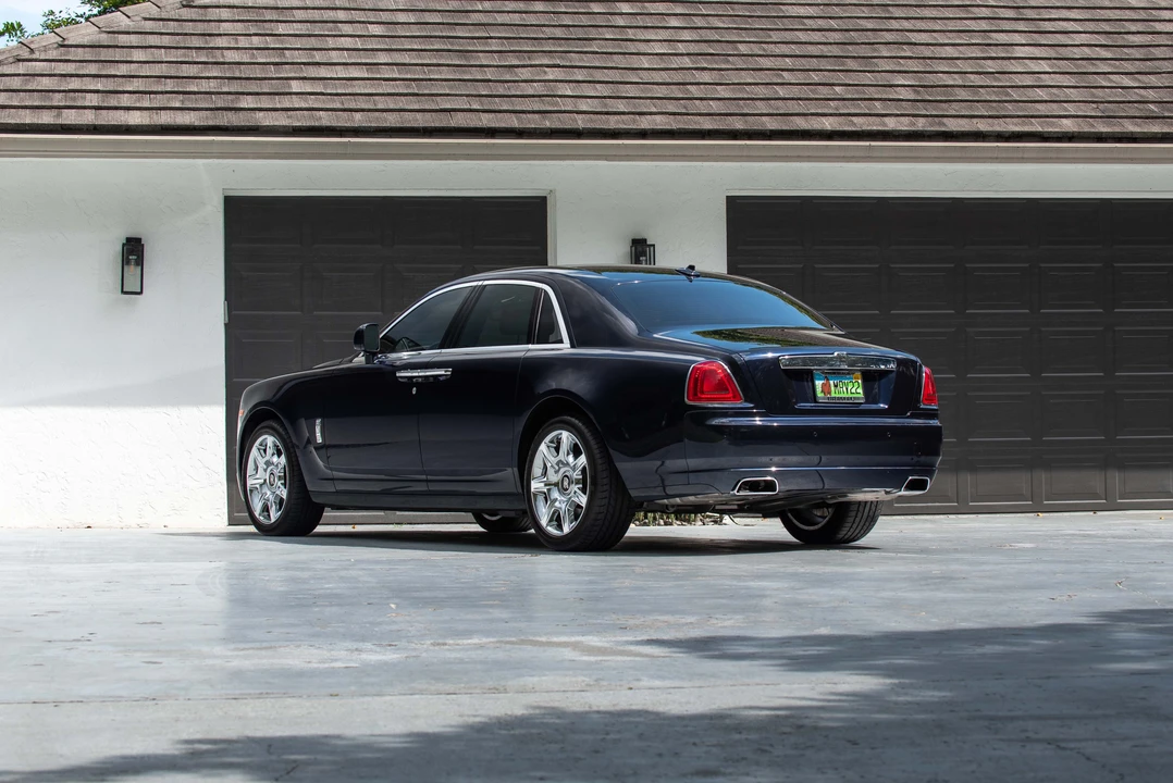2011 Rolls-Royce Ghost 1st Gen - Image 6 of 31