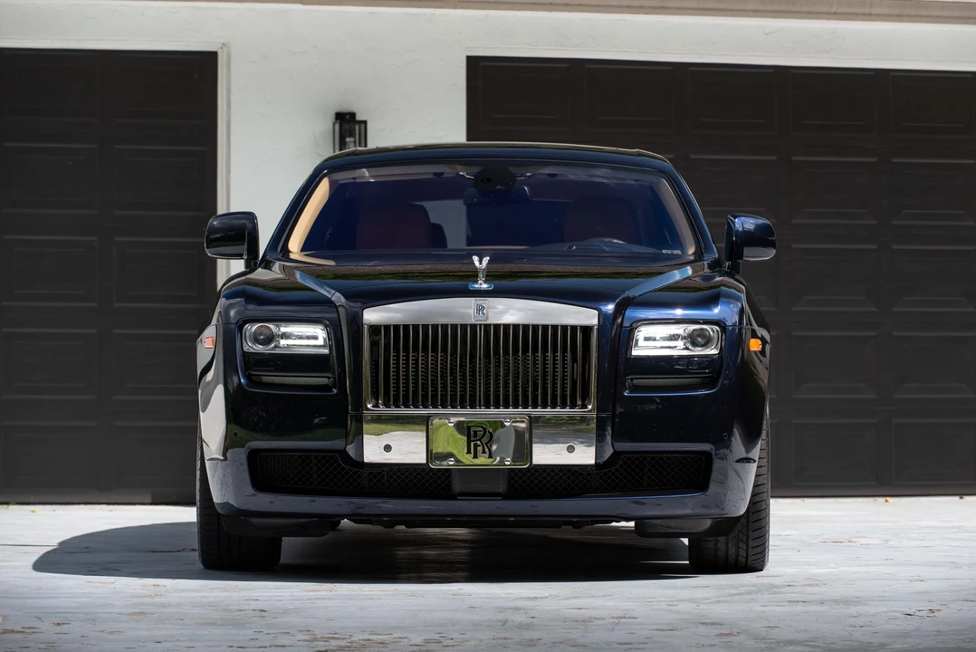 2011 Rolls-Royce Ghost 1st Gen - Image 10 of 31