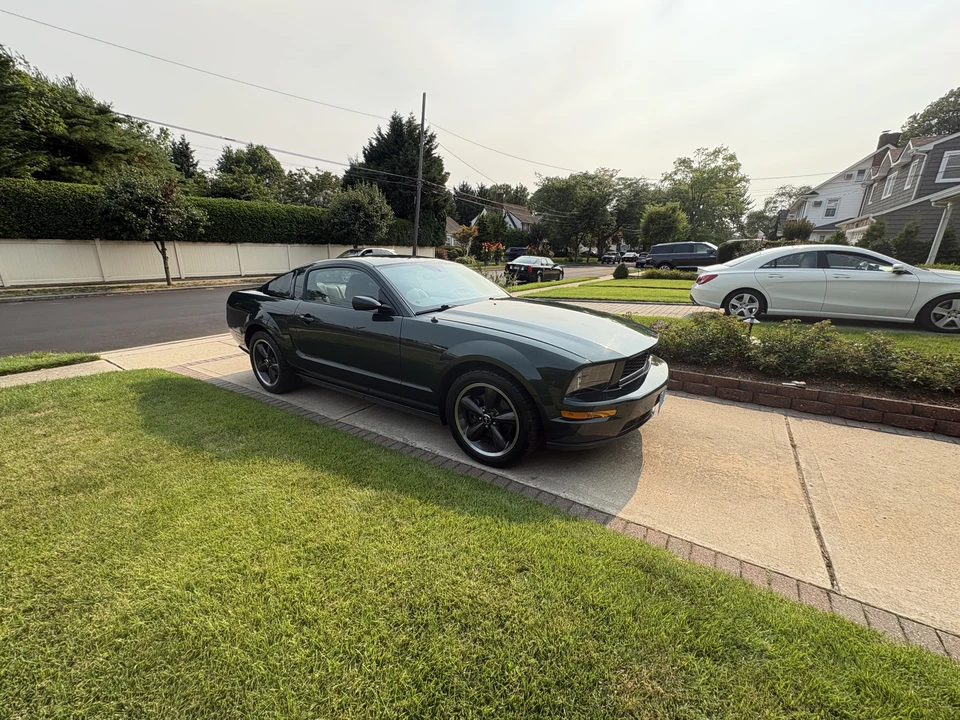 2009 Ford S197 Mustang Bullitt - Image 4 of 31