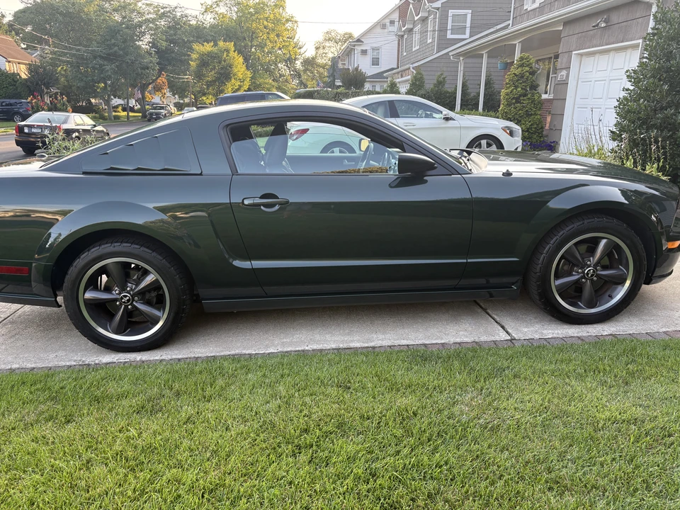 2009 Ford S197 Mustang Bullitt - Image 7 of 31