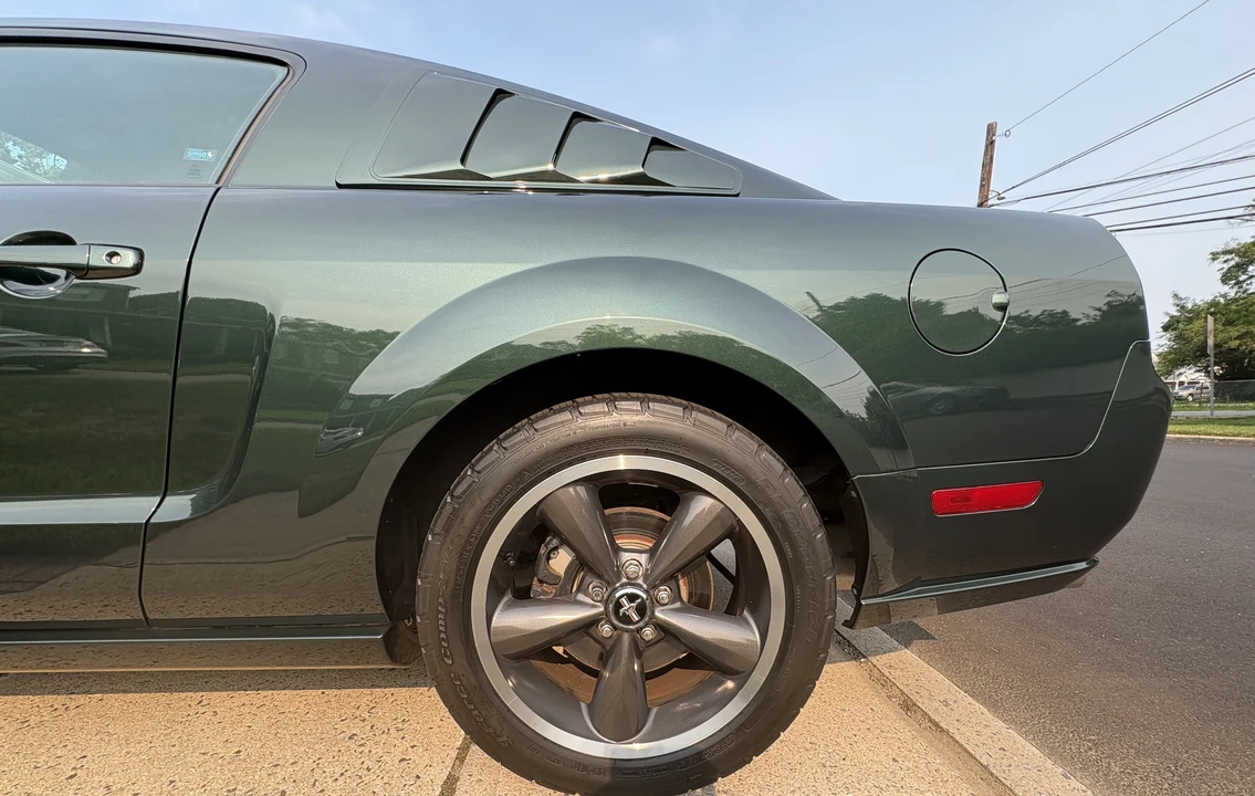 2009 Ford S197 Mustang Bullitt - Image 22 of 31