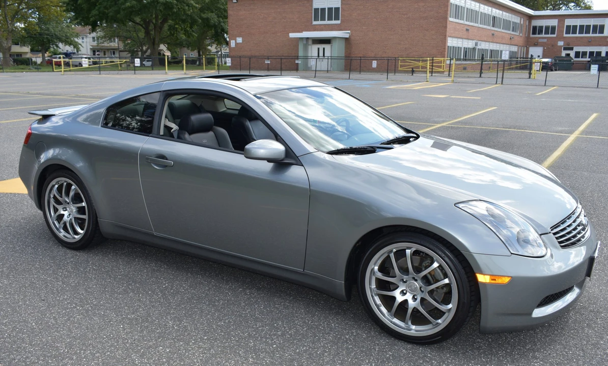 2005 Infiniti G35 3rd Gen - Image 17 of 31