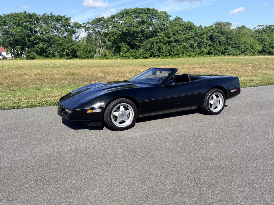1988 Chevrolet Corvette Callaway - Image 17 of 31