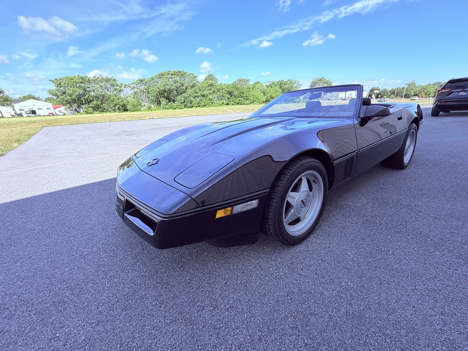 1988 Chevrolet Corvette Callaway - Image 19 of 31