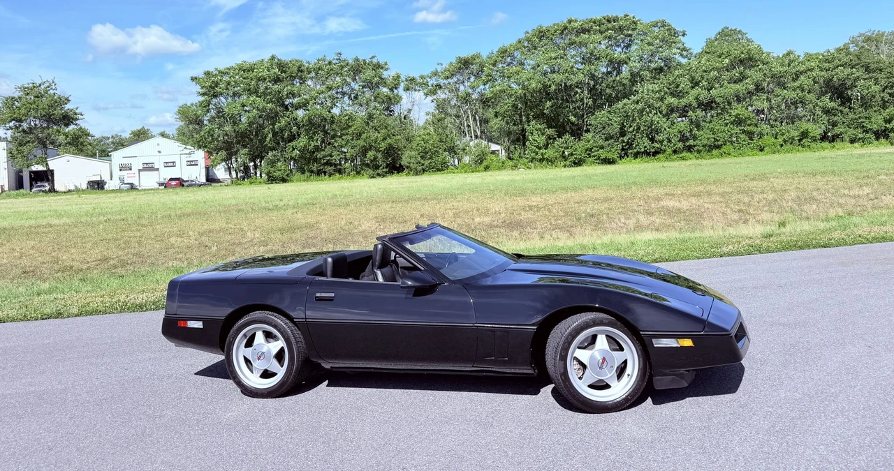 1988 Chevrolet Corvette Callaway - Image 27 of 31