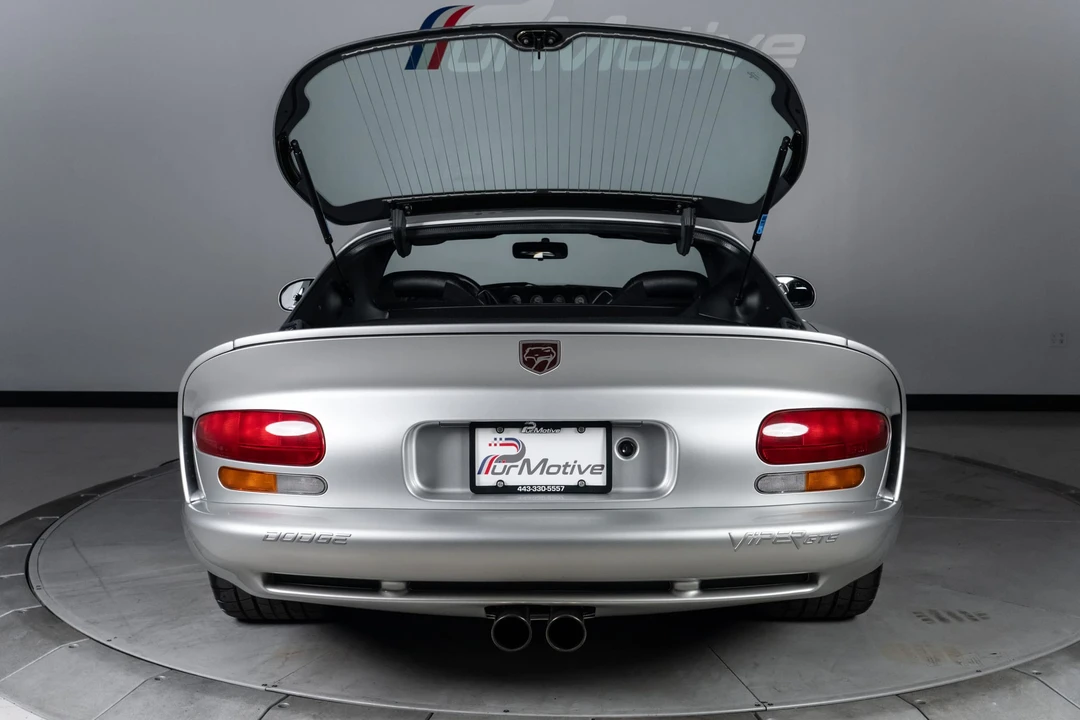 1999 Dodge Viper GTS 2nd Gen - Image 17 of 31