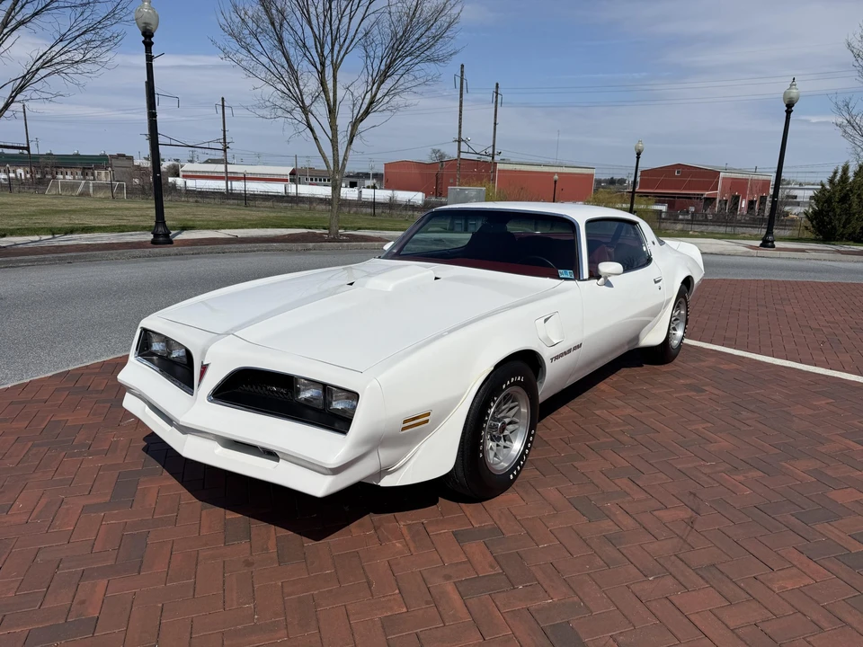 1978 Pontiac Firebird Trans Am 2nd Gen - Image 2 of 31