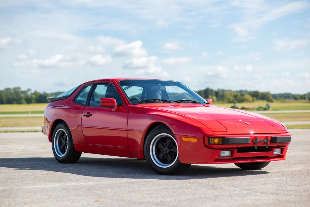 1986 Porsche 944 - Image 6 of 31