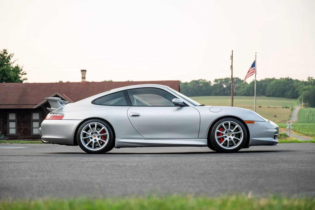 2004 Porsche 996 GT3 - Image 4 of 31