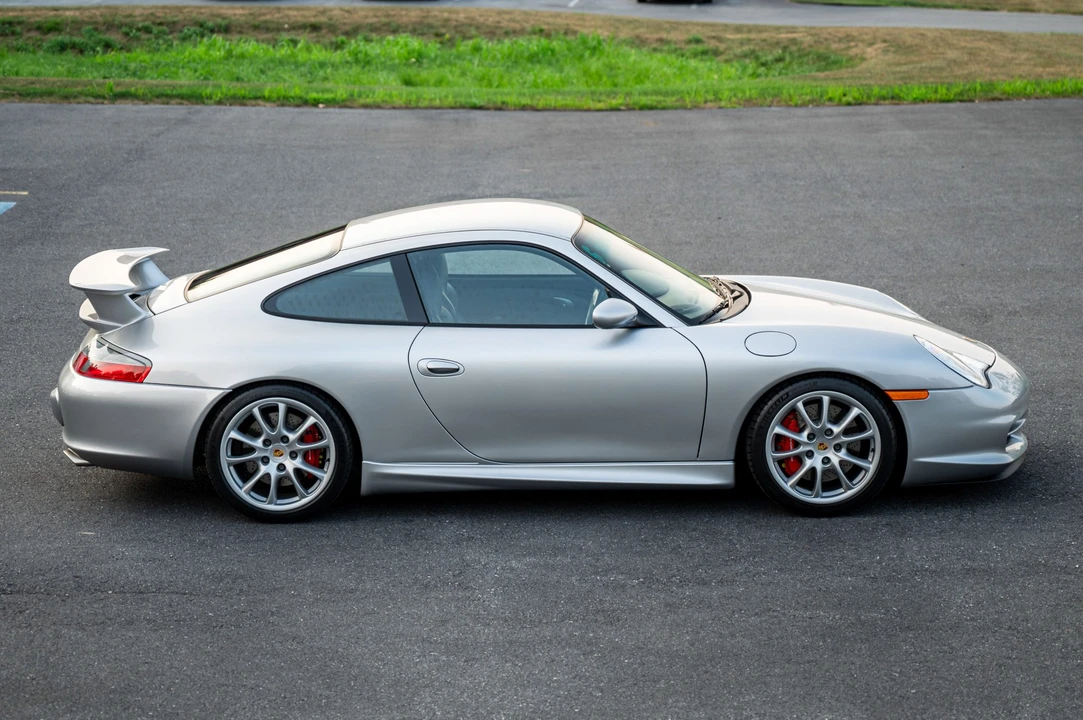 2004 Porsche 996 GT3 - Image 12 of 31