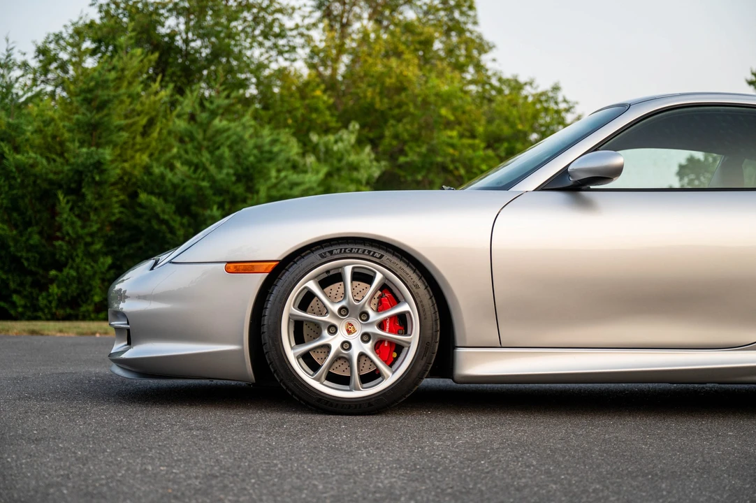 2004 Porsche 996 GT3 - Image 17 of 31