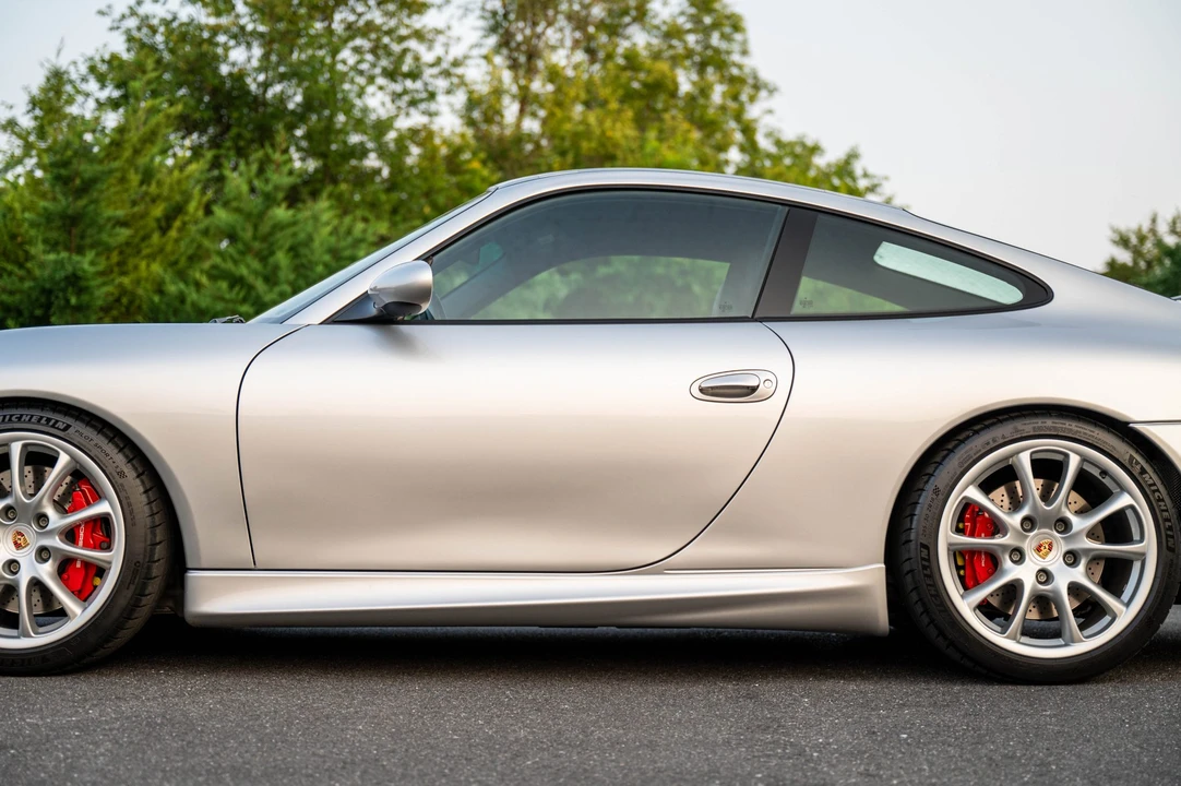 2004 Porsche 996 GT3 - Image 18 of 31