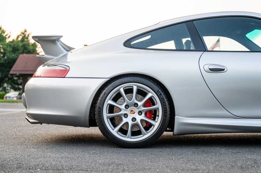 2004 Porsche 996 GT3 - Image 22 of 31