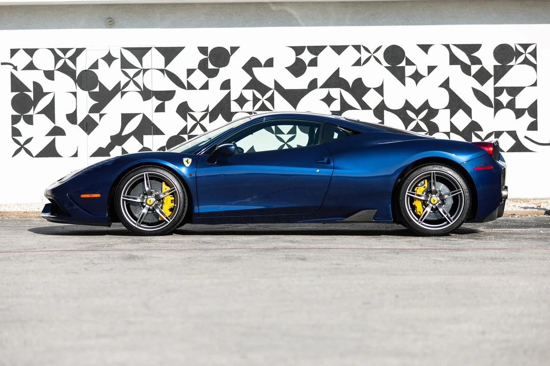 2014 Ferrari 458 Speciale - Image 5 of 31