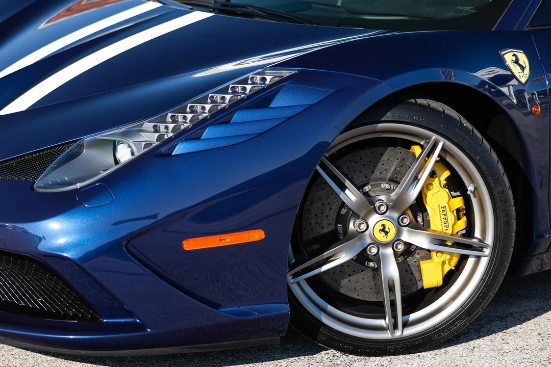 2014 Ferrari 458 Speciale - Image 15 of 31