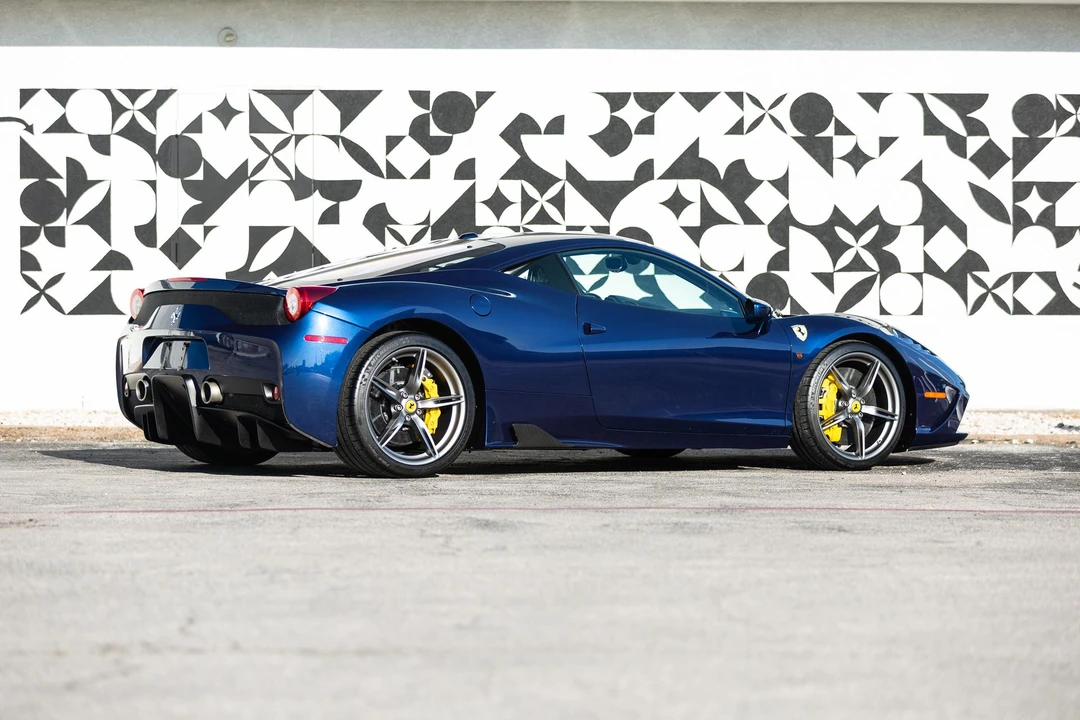 2014 Ferrari 458 Speciale - Image 8 of 31
