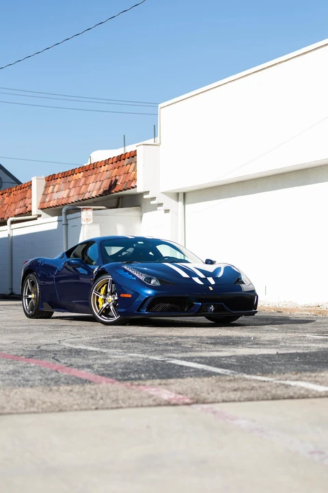 2014 Ferrari 458 Speciale - Image 12 of 31