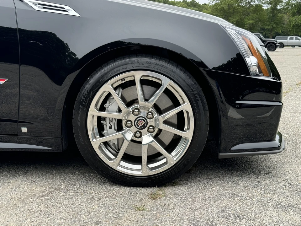 2009 Cadillac CTS-V 2nd Gen - Image 23 of 31