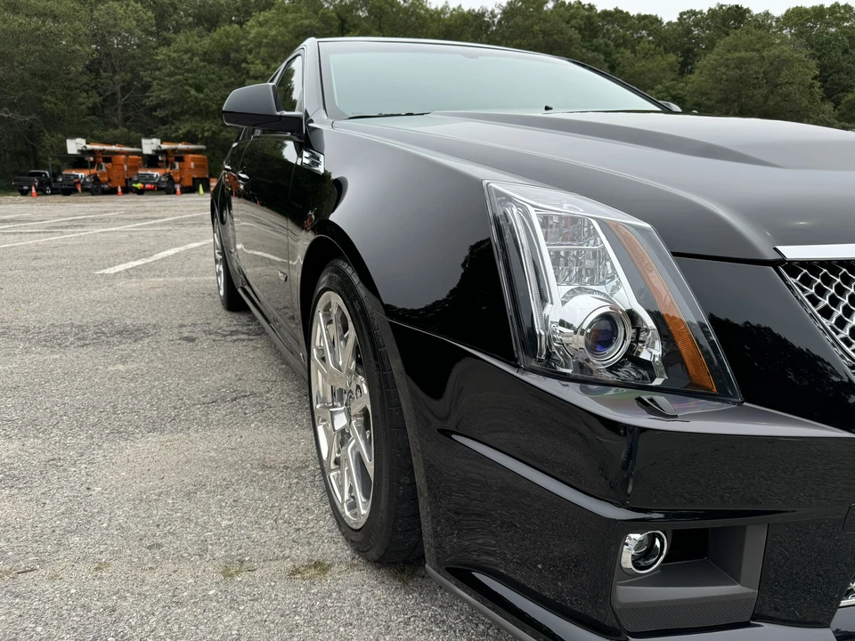 2009 Cadillac CTS-V 2nd Gen - Image 28 of 31