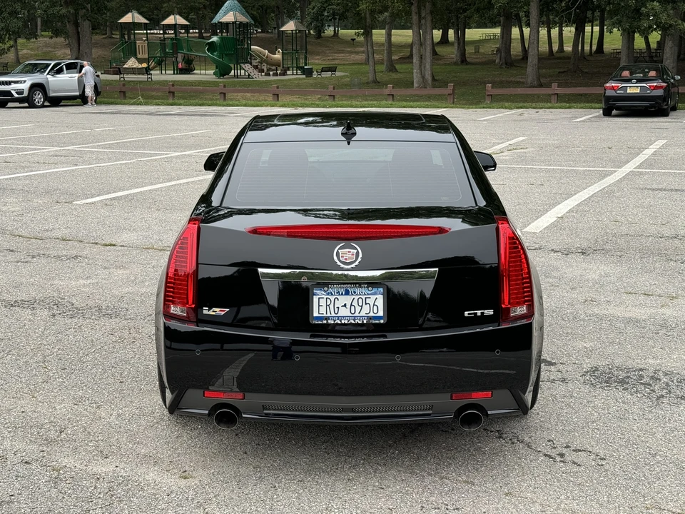 2009 Cadillac CTS-V 2nd Gen - Image 15 of 31