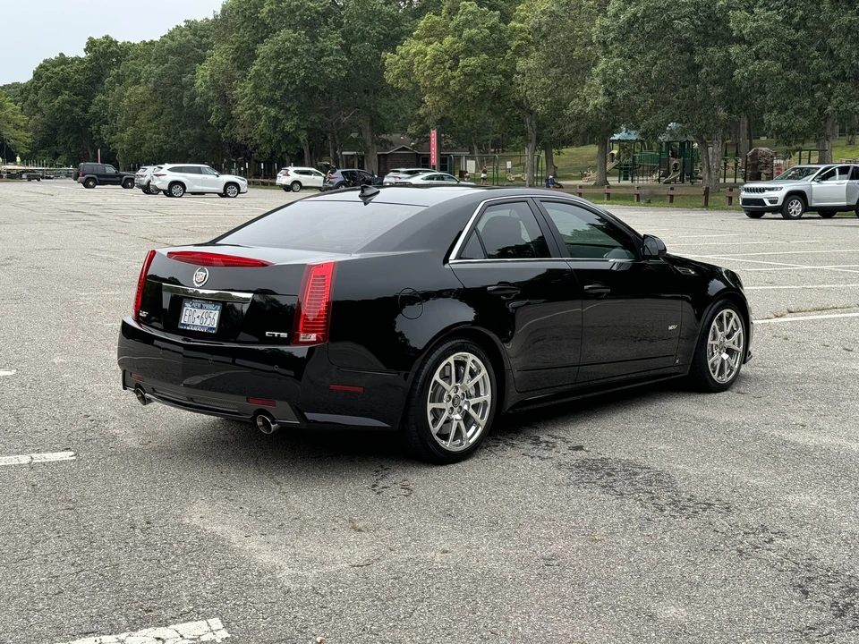 2009 Cadillac CTS-V 2nd Gen - Image 17 of 31