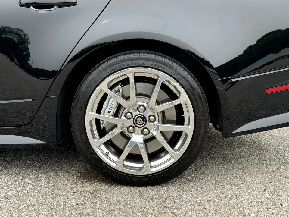 2009 Cadillac CTS-V 2nd Gen - Image 21 of 31