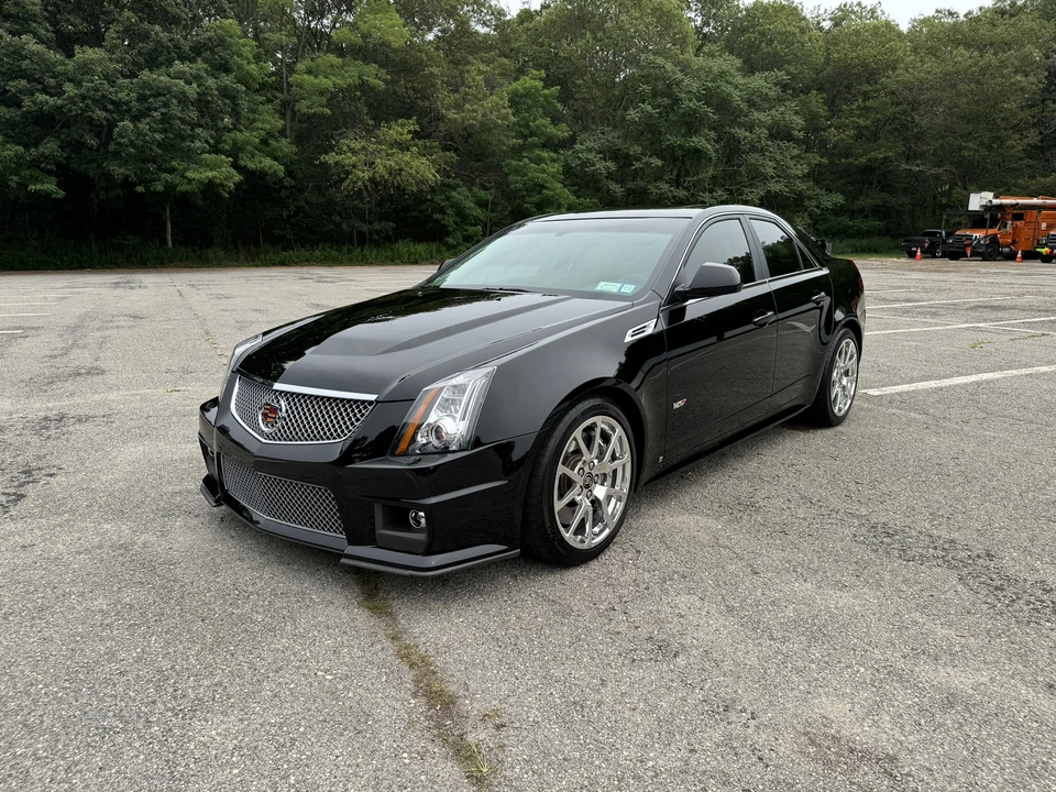 2009 Cadillac CTS-V 2nd Gen - Image 12 of 31