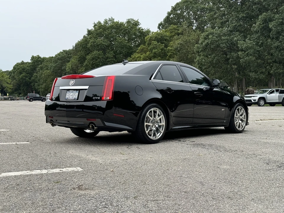 2009 Cadillac CTS-V 2nd Gen - Image 9 of 31