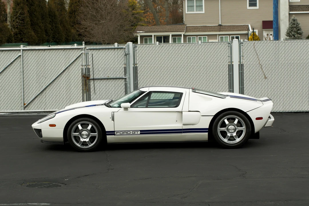 2005 Ford GT 1st Gen - Image 5 of 6