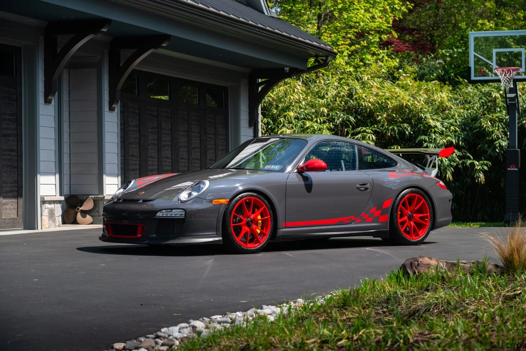 2011 Porsche 997 GT3 RS - Image 3 of 31